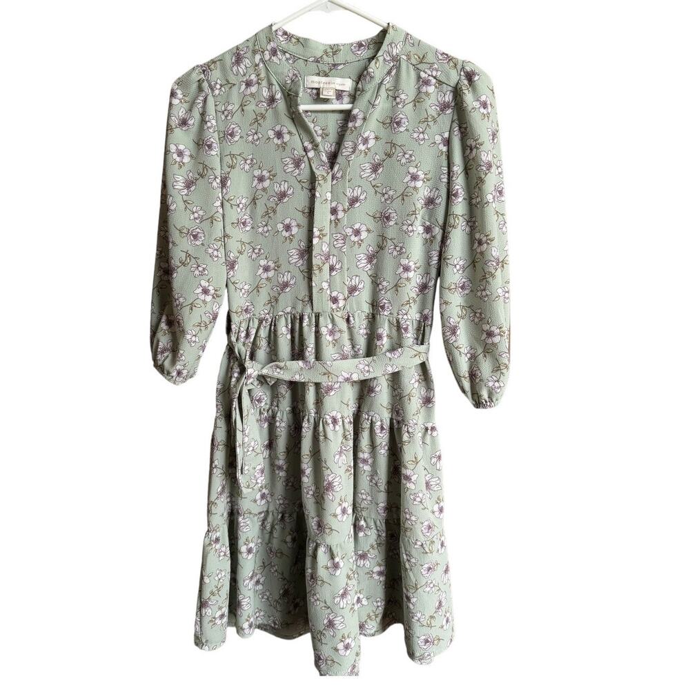 Monteau Los Angeles Green Floral Tiered Dress with belt & round neck size small